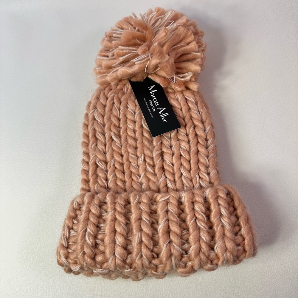 NEW Women's Marcus Adler Luxe Chunky Knit Cuffed Beanie Pink NWT - Picture 4 of 5